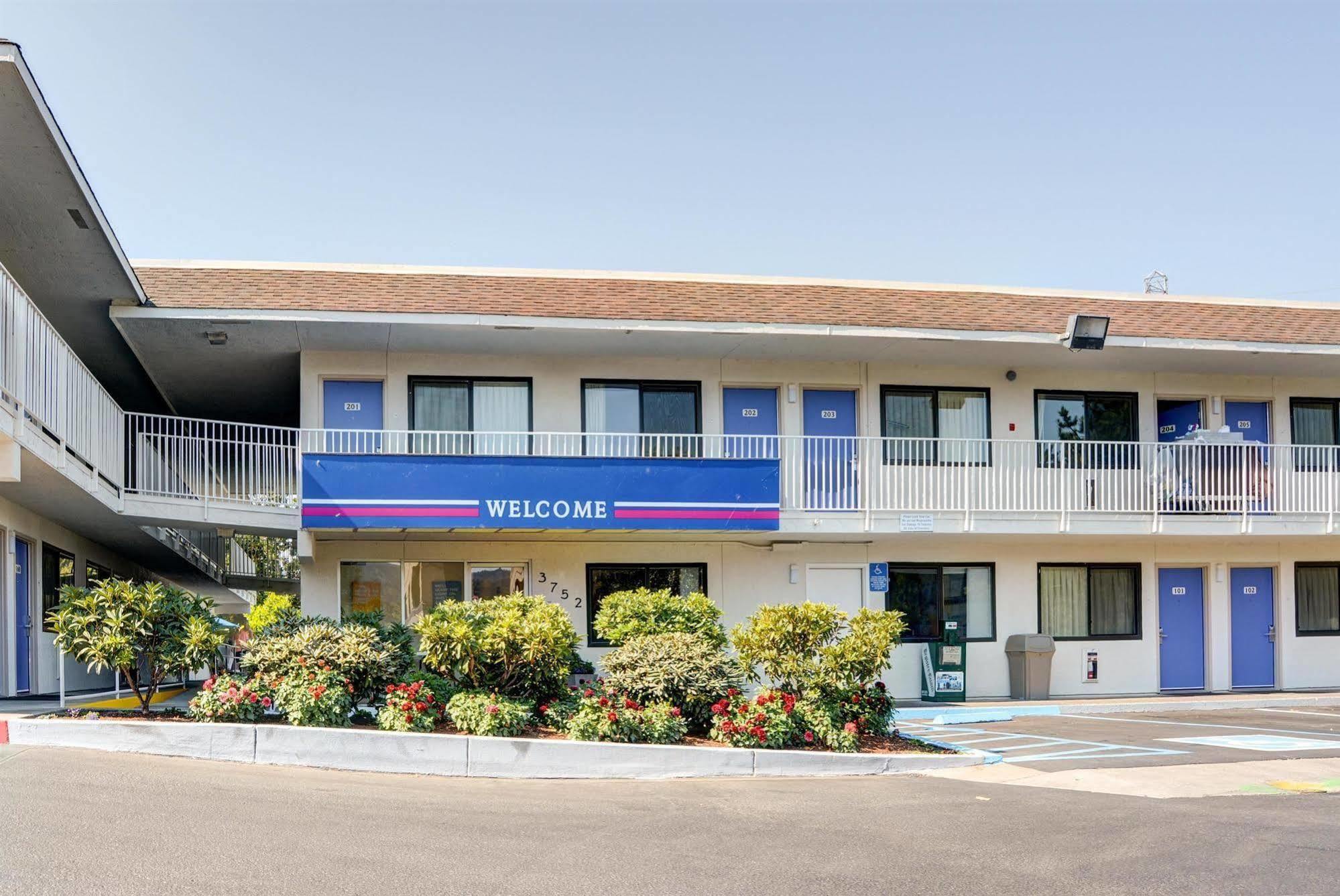 Motel 6-Springfield, Or - Eugene North Kültér fotó